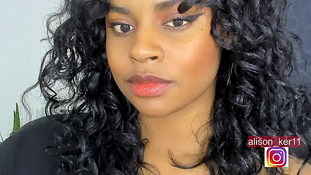 Snapshot of alison-ker3 chatting on 7, 12, 2024 alison-ker3 online show from 7, 12, 2024