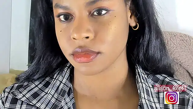 Snapshot of alison-ker3 chatting on 22, 2, 2025 alison-ker3 online show from 22, 2, 2025