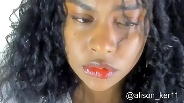 Snapshot of alison-ker3 chatting on 4, 10, 2025 alison-ker3 online show from 4, 10, 2025