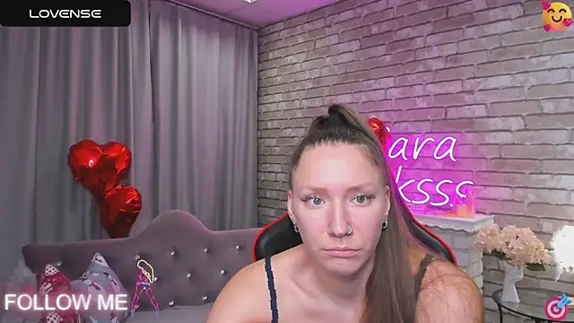 SarahCoksss online show from 20, 2, 2025