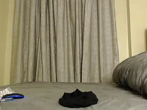 CurvyGlass online show from 25, 2, 2025