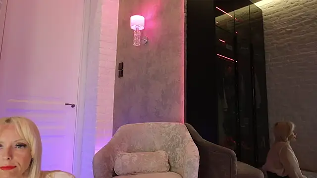 Snapshot of Tasha_Allas chatting on 2, 10, 2025 Tasha Allas online show from 2, 10, 2025