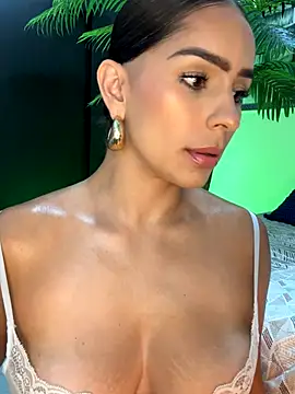 Mau White online show from 18, 11, 2025