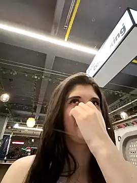 Snapshot of ambar-adaams chatting on 19, 12, 2024 ambar-adaams online show from 19, 12, 2024