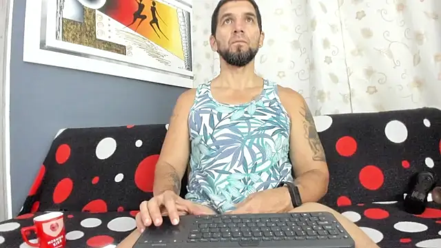 Snapshot of JULESLAKES chatting on 10, 10, 2025 JULESLAKES online show from 10, 10, 2025