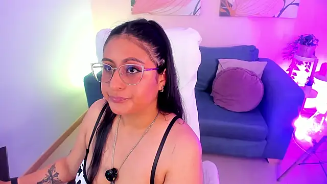 Snapshot of Amber_gold_ chatting on 17, 7, 2026 Amber gold online show from 17, 7, 2026