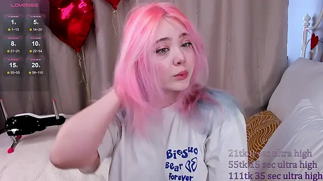   KawaiiYuki   online show from 11, 2, 2025