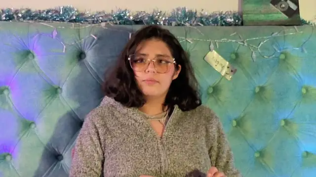 Paola Lyon  online show from 10, 1, 2026