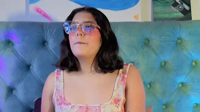 Paola Lyon  online show from 2, 2, 2026