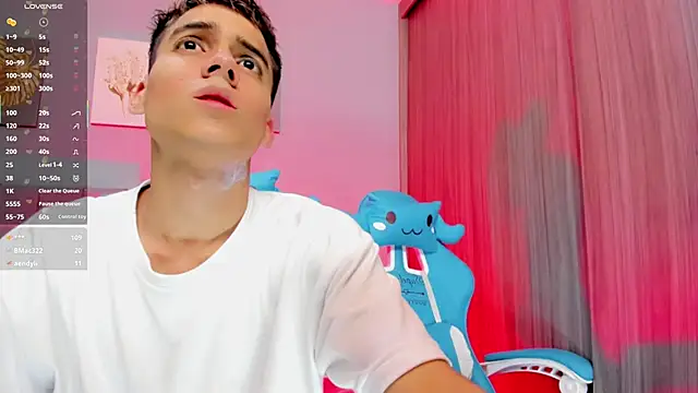 Snapshot of jake_and_joaquin chatting on 28, 2, 2025 jake and joaquin online show from 28, 2, 2025