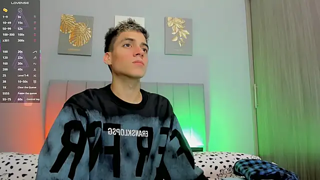 Snapshot of jake_and_joaquin chatting on 1, 3, 2025 jake and joaquin online show from 1, 3, 2025