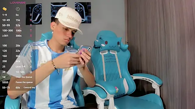 Snapshot of jake_and_joaquin chatting on 7, 10, 2025 jake and joaquin online show from 7, 10, 2025