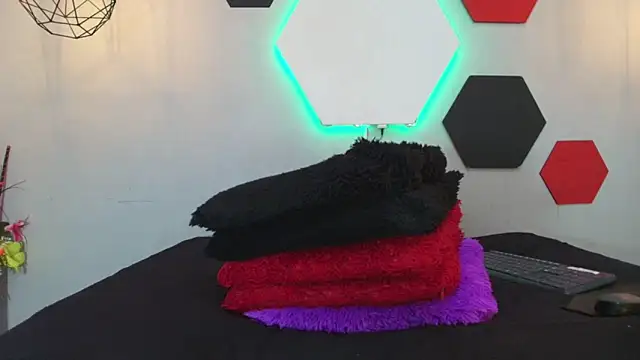 martinaclark online show from 16, 3, 2025