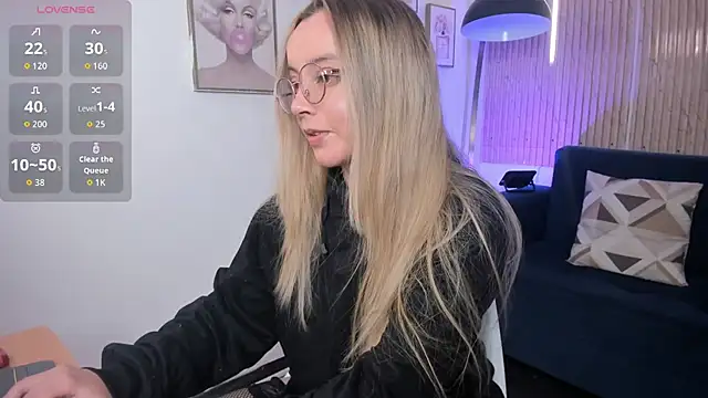 Snapshot of ana_ev chatting on 10, 7, 2026 ana ev online show from 10, 7, 2026