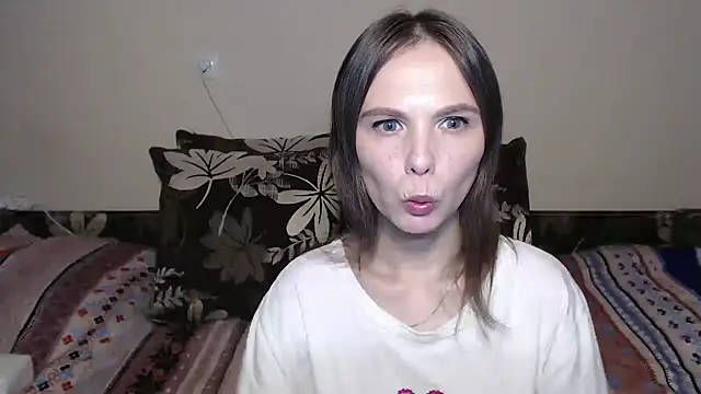 Snapshot of Nika_Shiny chatting on 10, 2, 2025 Nika Shiny online show from 10, 2, 2025