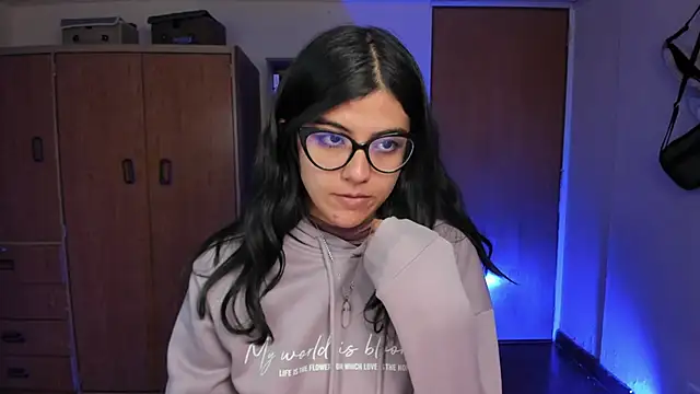 valerie  skyy online show from 24, 1, 2025