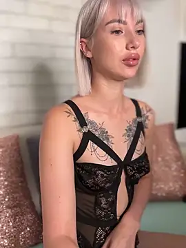 MiaMinx online show from 16, 10, 2025