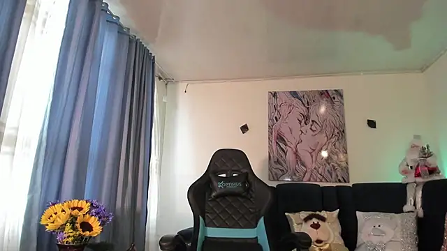 Doll troy online show from 5, 12, 2024