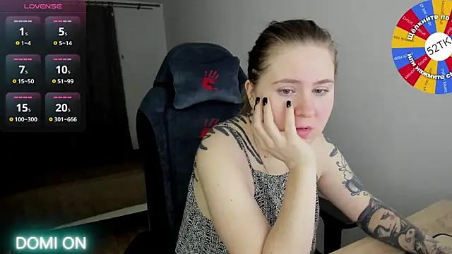 Olivia Munk online show from 28, 2, 2025