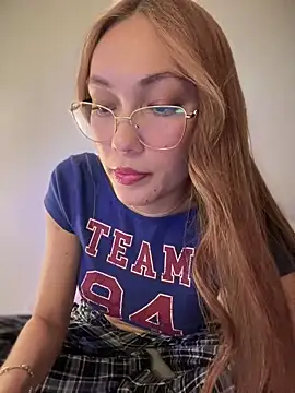 MichelleFerry  online show from 6, 2, 2025