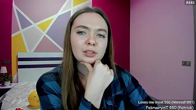 Snapshot of LizaGost chatting on 1, 2, 2025 LizaGost online show from 1, 2, 2025