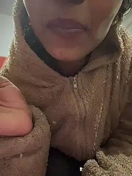 PARI Hun online show from 4, 1, 2025