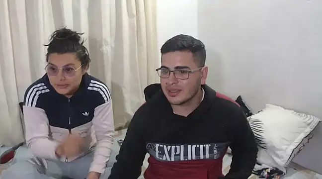 luxury sex 17 online show from 20, 1, 2025