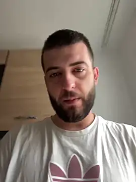 ElChapoGuzman95 online show from 28, 2, 2025