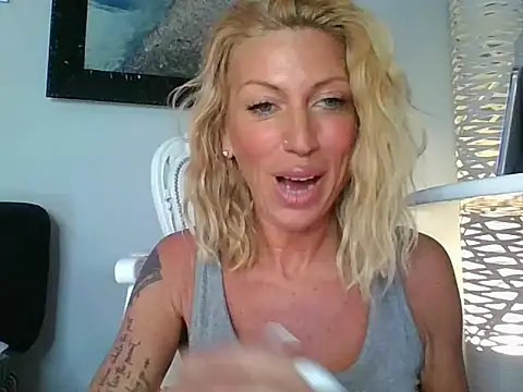 Weloveblue online show from 26, 11, 2025