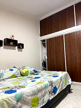 xTommy Steigerx online show from 17, 9, 2025