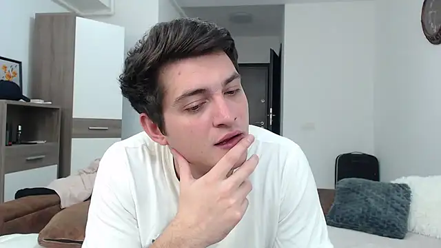 Snapshot of AndyFame chatting on 6, 3, 2025 AndyFame online show from 6, 3, 2025