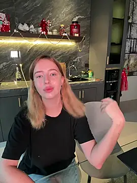 Nura n Sarah online show from 11, 1, 2025