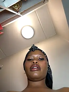 Snapshot of Neelo-Smith chatting on 14, 11, 2025 Neelo-Smith online show from 14, 11, 2025