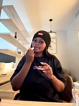 Snapshot of Neelo-Smith chatting on 17, 12, 2025 Neelo-Smith online show from 17, 12, 2025