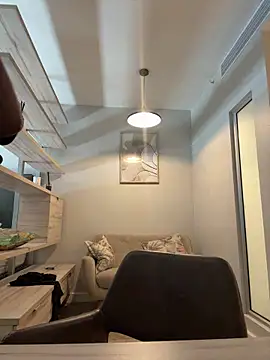 Snapshot of Neelo-Smith chatting on 18, 12, 2025 Neelo-Smith online show from 18, 12, 2025