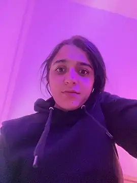 Alicia Ruiz online show from 30, 9, 2025