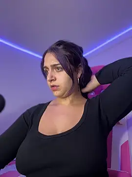 Snapshot of Alicia_Ruiz chatting on 1, 2, 2026 Alicia Ruiz online show from 1, 2, 2026