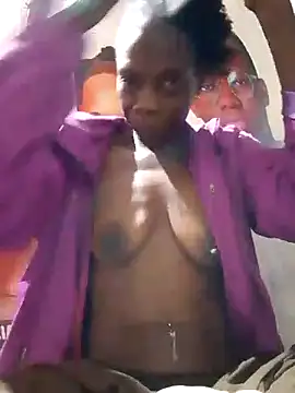 Snapshot of nzanizy chatting on 8, 9, 2025 nzanizy online show from 8, 9, 2025