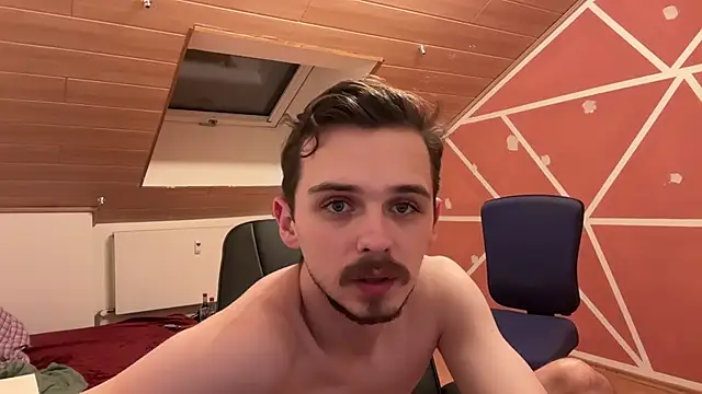 naked psy online show from 4, 12, 2024