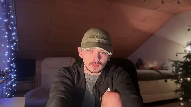 naked psy online show from 13, 1, 2025