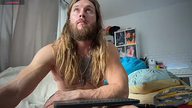 rusbigpaul online show from 22, 2, 2025