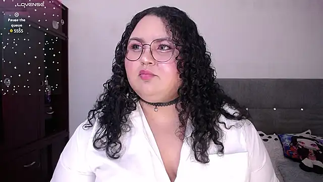 Snapshot of luisianacoxx chatting on 13, 12, 2024 luisianacoxx online show from 13, 12, 2024