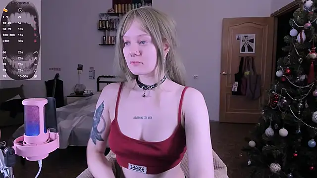 cyber whore  online show from 4, 2, 2026