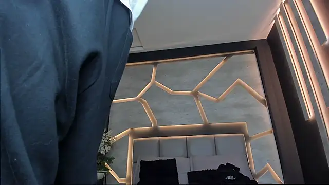 alexgiraldo  online show from 29, 1, 2025