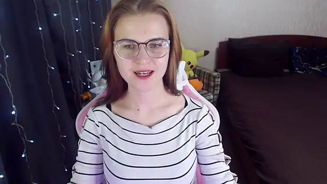 MissBrightShine online show from 8, 2, 2025