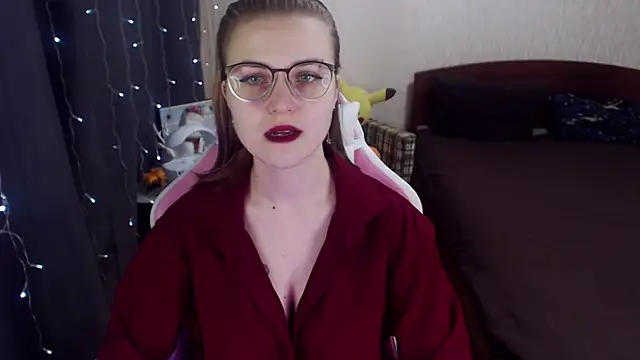 MissBrightShine online show from 14, 2, 2025