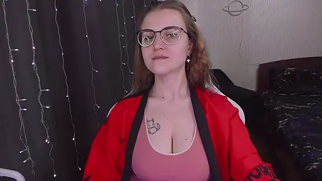 MissBrightShine online show from 15, 3, 2025