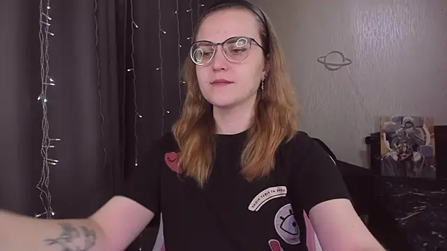 MissBrightShine online show from 18, 12, 2025