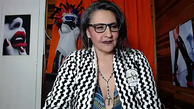 merlyna goldens online show from 28, 1, 2025