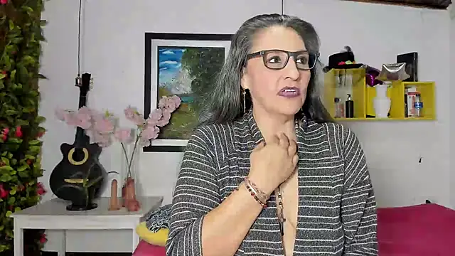 merlyna goldens online show from 30, 1, 2025